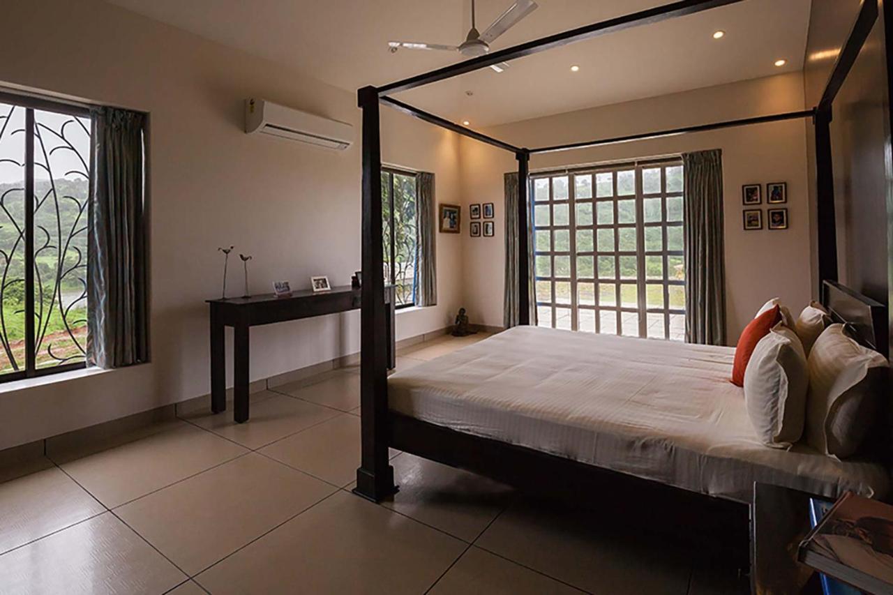 Stayvista'S Shivom Villa 12 - A Serene Escape With Views Of The Valley And Lake Лонавала Экстерьер фото